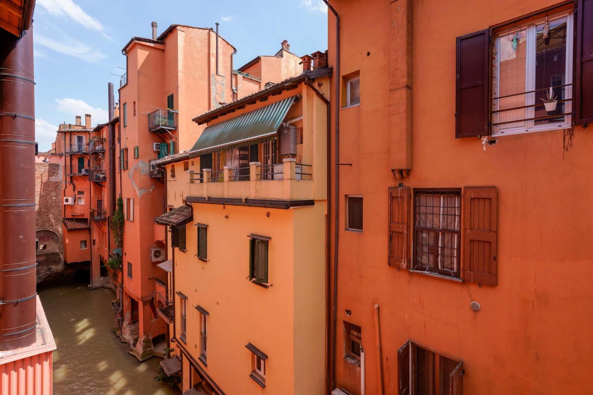 Canaletto Apartment Bologna Ngoại thất bức ảnh