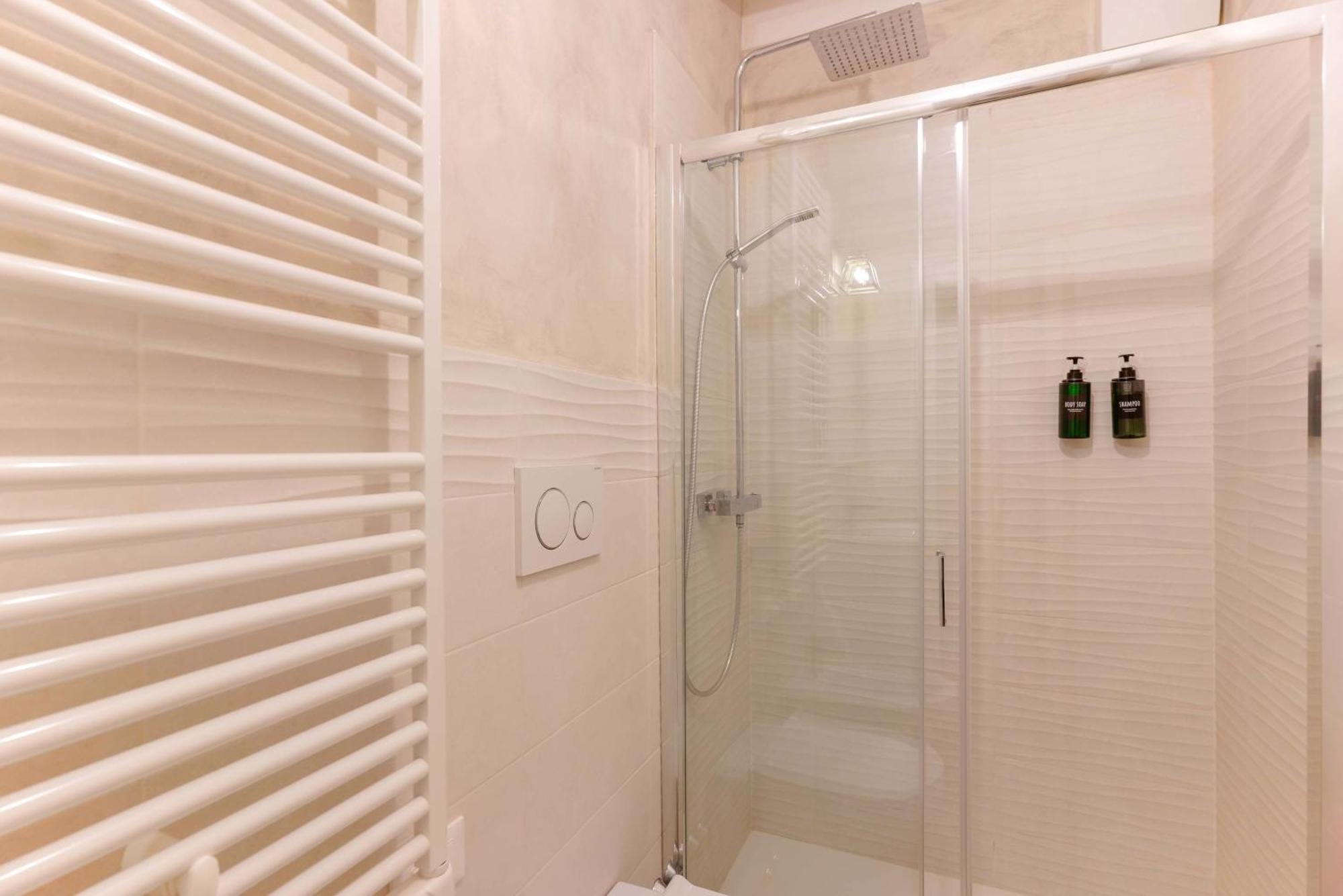 Canaletto Apartment Bologna Ngoại thất bức ảnh